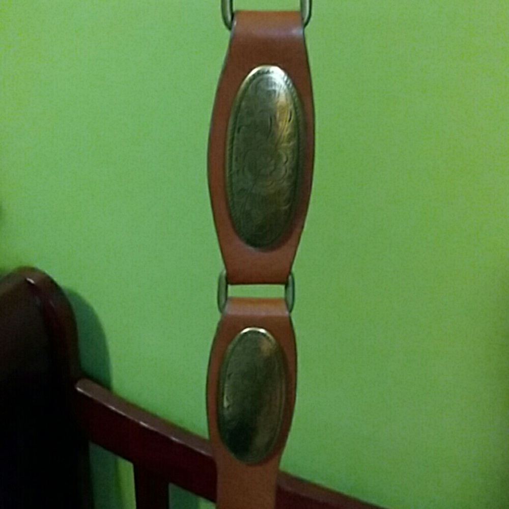 Belt - Picture 3 of 4